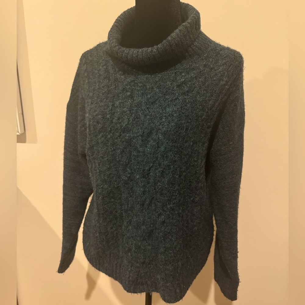 GAP cowl neck cable knit sweater. Neckline adjustable, beautiful deep blue color